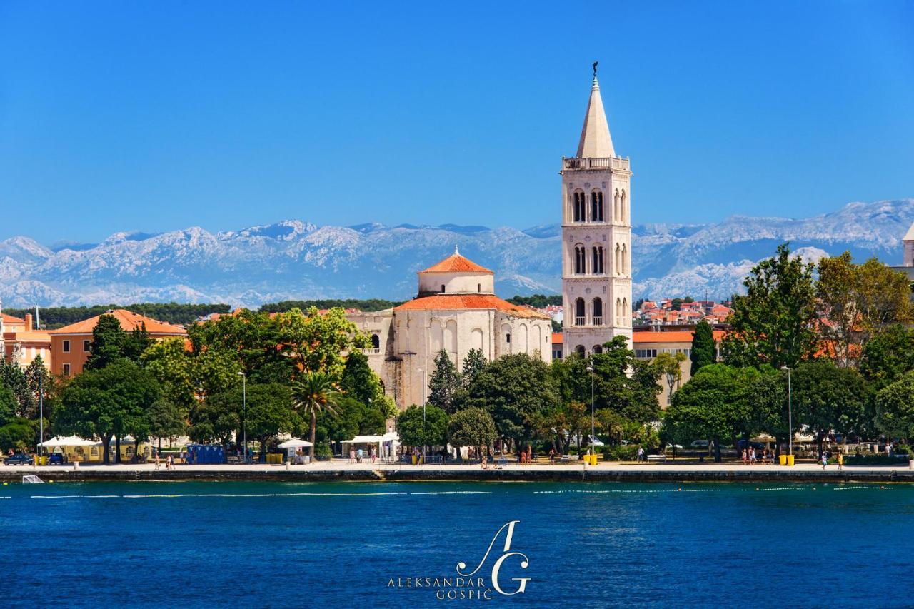 Holiday Apartment Zadar - With Summer Balcony And Parking Exterior photo